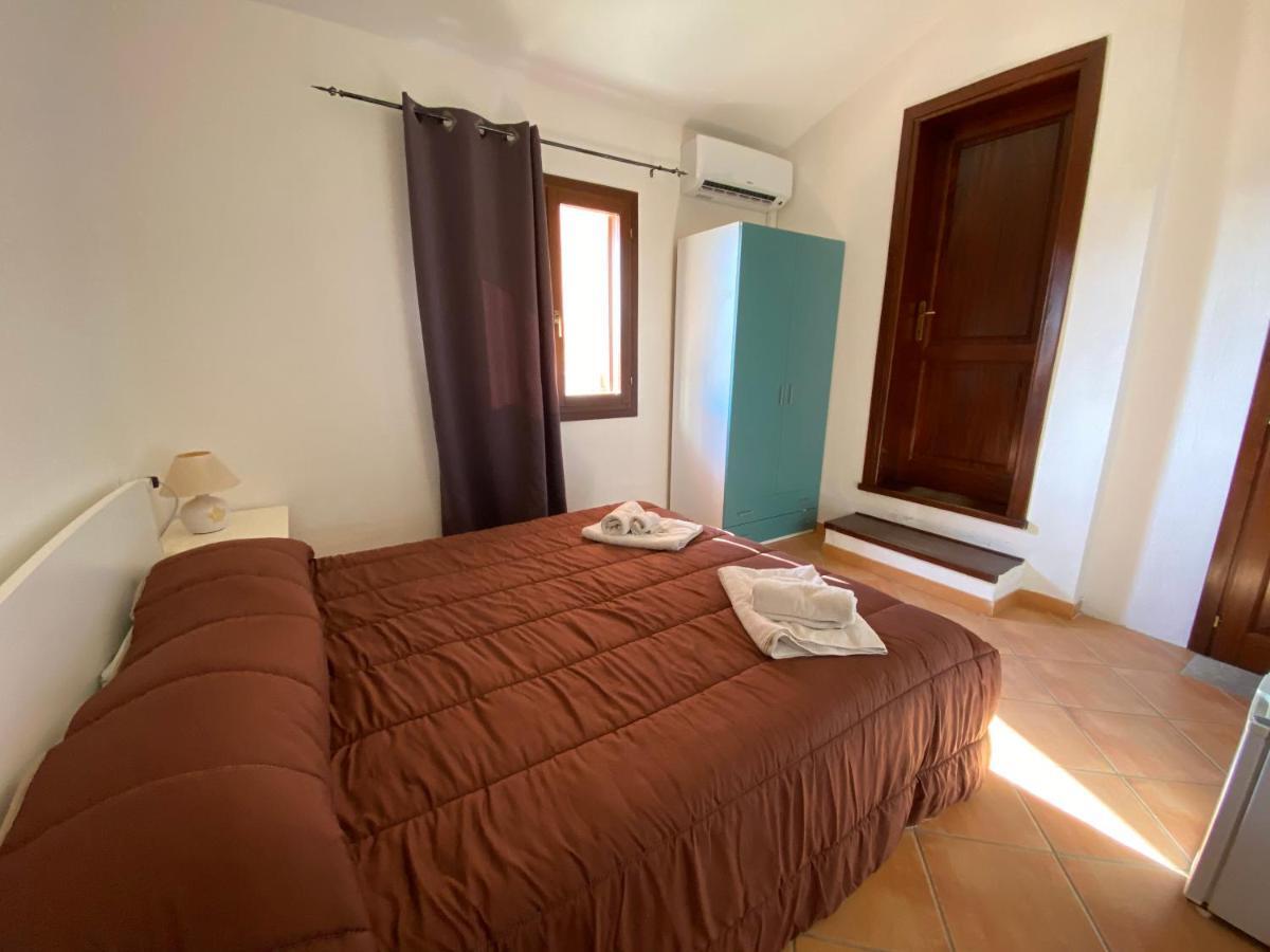 Bed and Breakfast La Coccinella Al Mare San Teodoro  Exterior foto